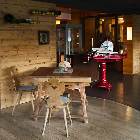 Komfort Serviced By Auhof Apartment *