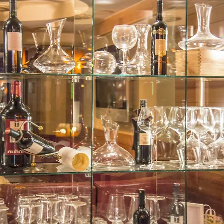 Komfort Serviced By Auhof Apartment *